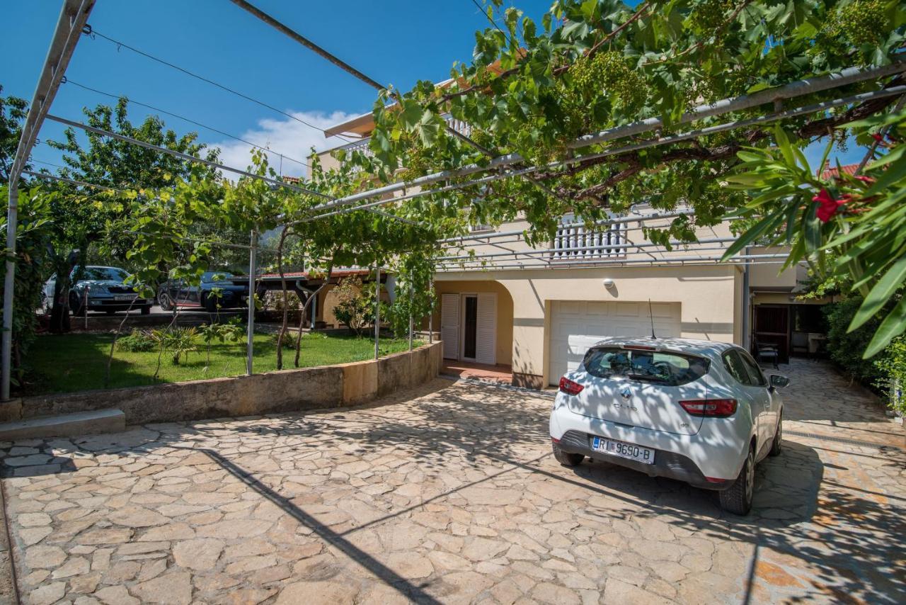 Apartments Bogdanic Krk I Krk Town Exterior foto