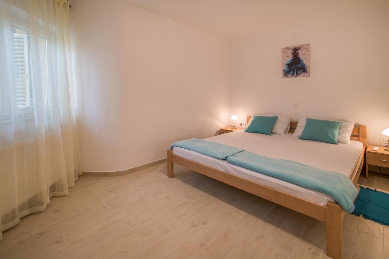 Apartments Bogdanic Krk I Krk Town Exterior foto
